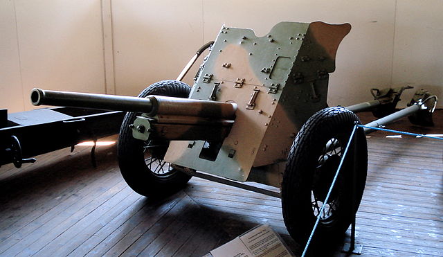 tun sovietic 45 mm M1932
