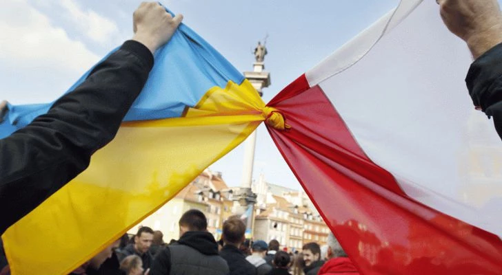 steagurile ucrainei și poloniei